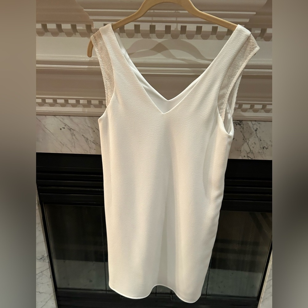 Women’s dress
